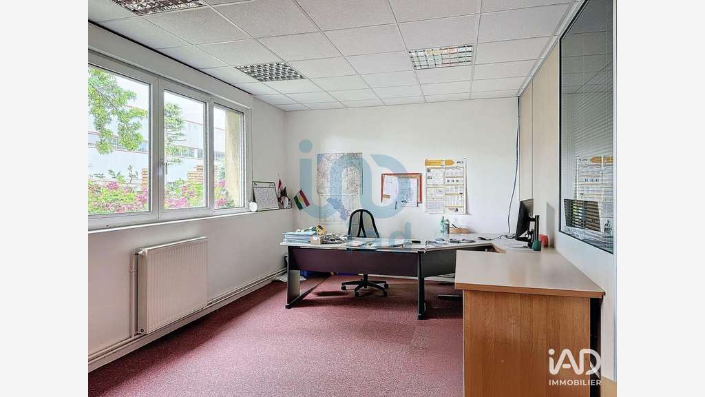 Bureau à Quincy-Voisins