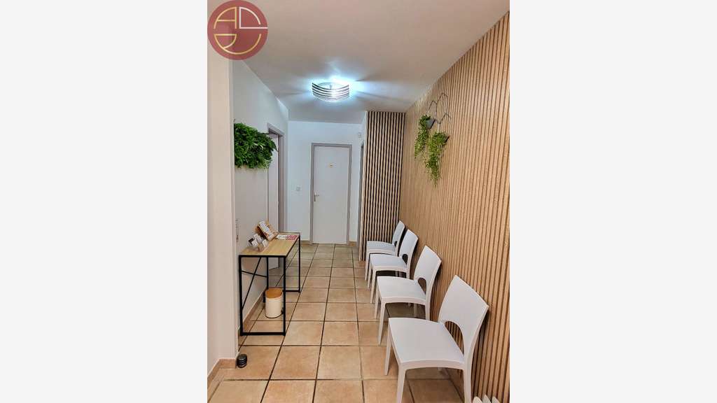 A vendre local commercial 130m² Quint-Fonsegrives