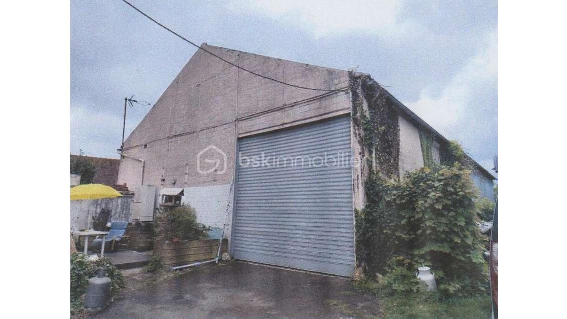 Vente hangar de 300m² au centre de Rebais 77