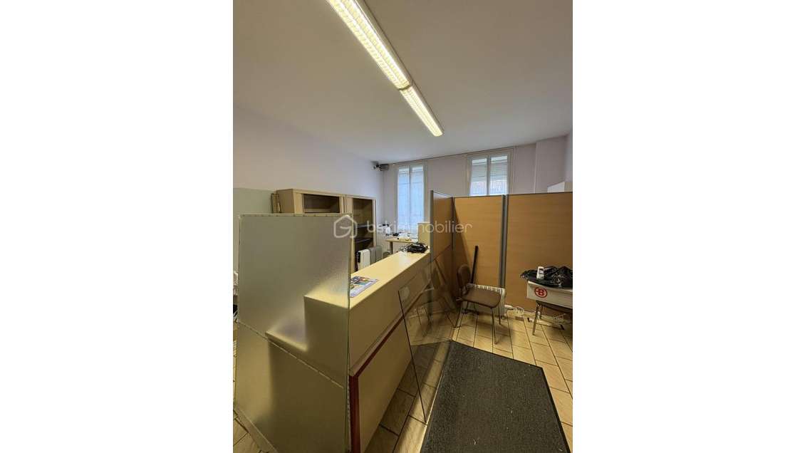 Vente bureaux 90m² + sous sol centre ville Reims