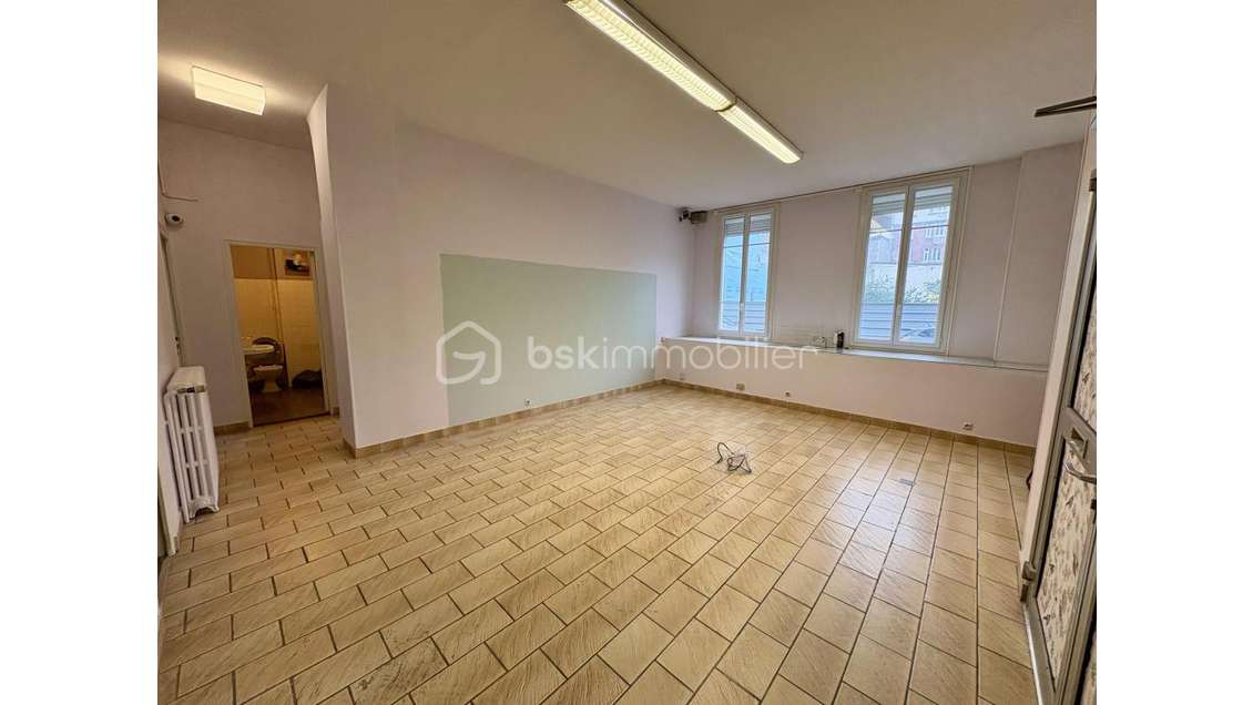 Vente bureaux 90m² + sous sol centre ville Reims
