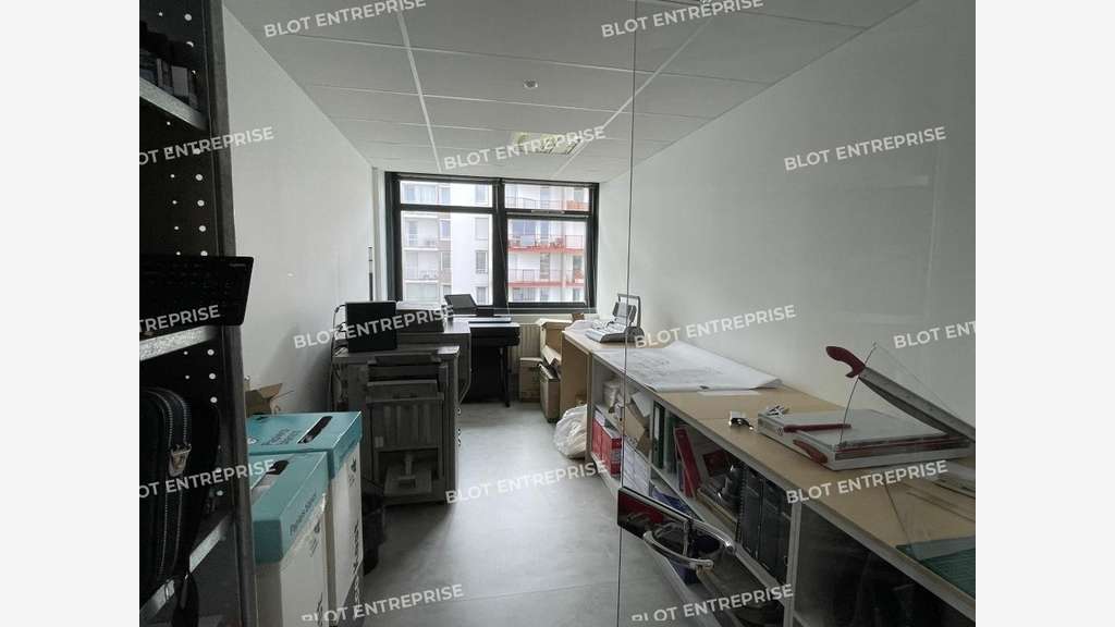 À vendre bureaux aménagés 315m² à Rennes