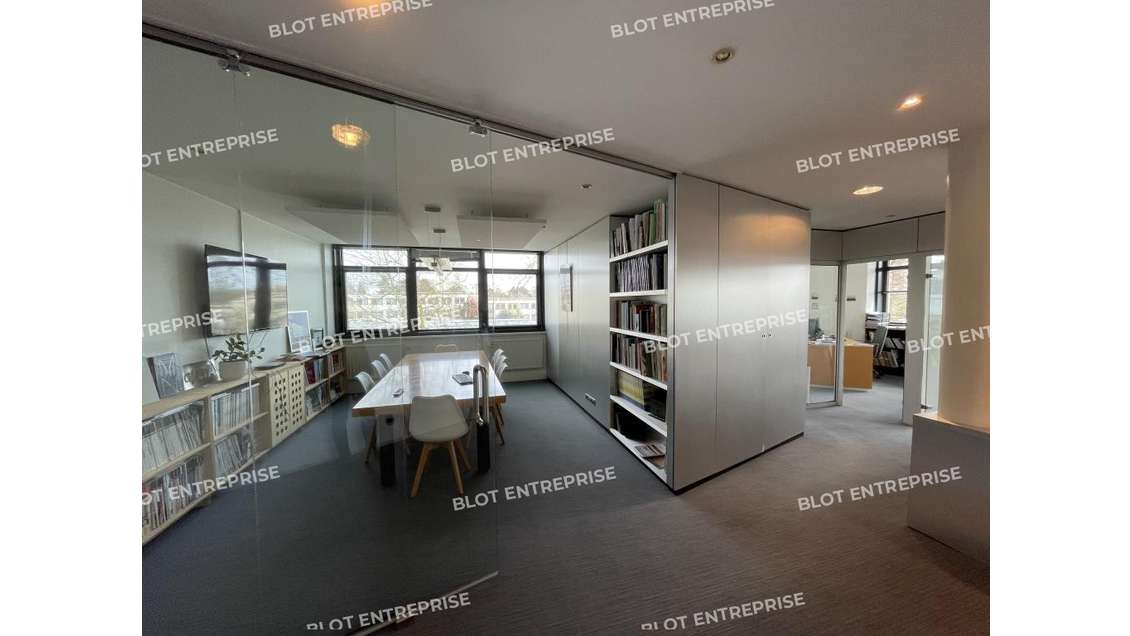 À vendre bureaux aménagés 315m² à Rennes