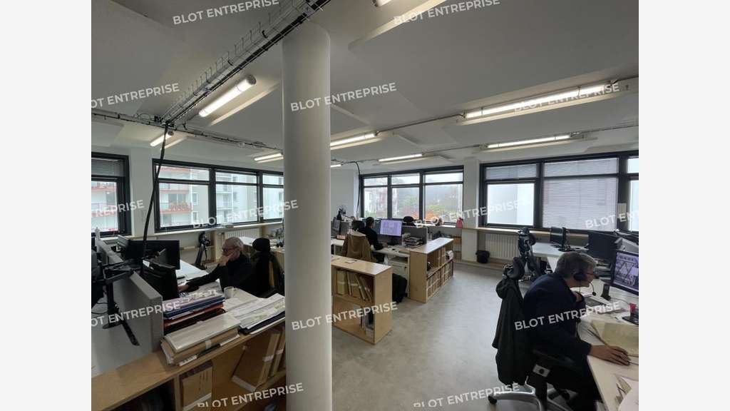 À vendre bureaux aménagés 315m² à Rennes