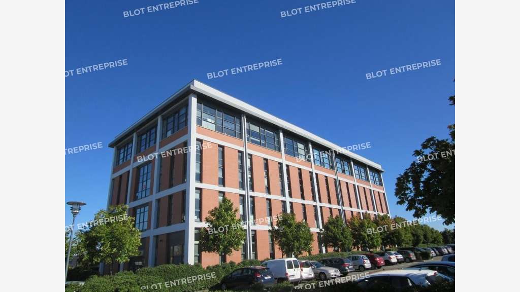 A vendre ou à louer bureaux 440m² à Rennes