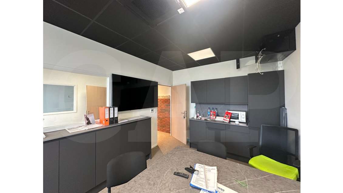 Bureaux neufs de 62m² à vendre en R+2 à Rennes