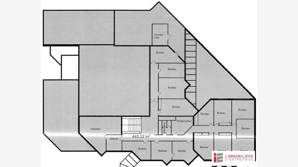 A vendre immeuble de 2170m² rue de Nemours Rennes