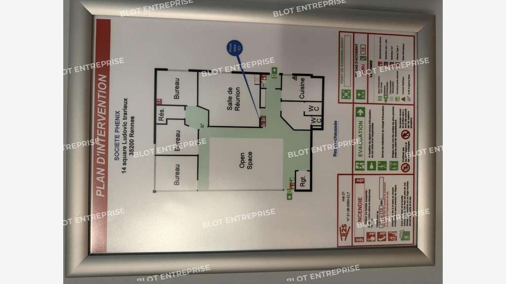 A vendre à louer bureaux 156m² à Rennes