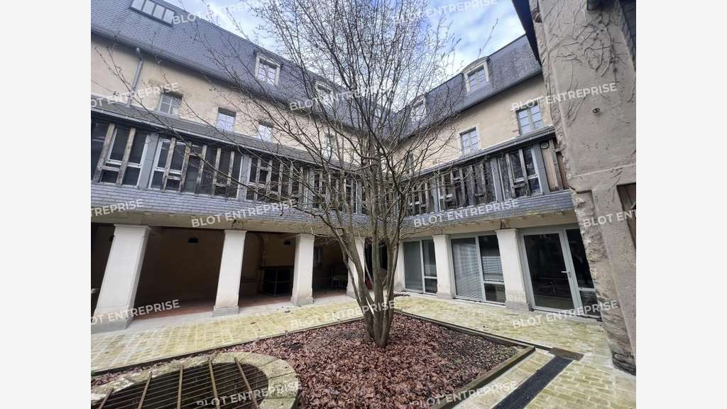 A vendre bureaux de 741m² en centre-ville Rennes