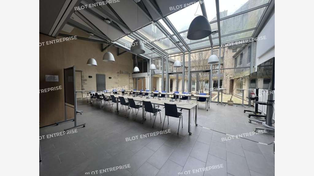 A vendre bureaux de 741m² en centre-ville Rennes