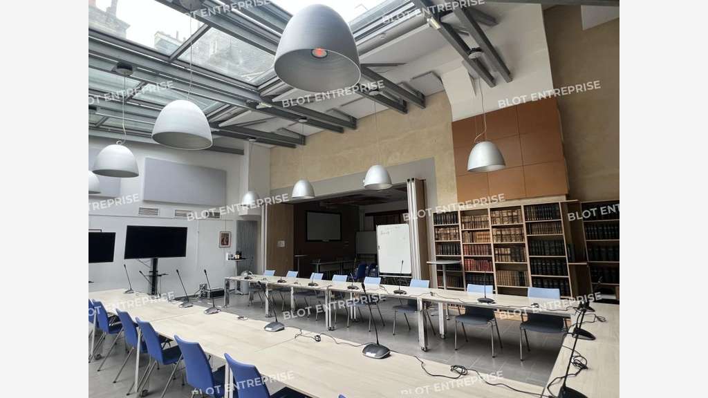 A vendre bureaux de 741m² en centre-ville Rennes