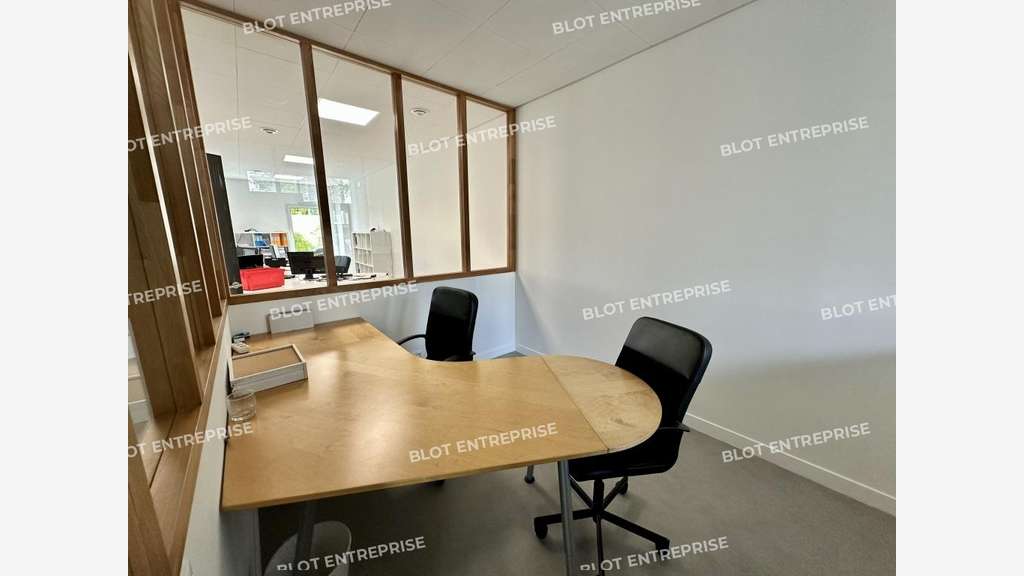 A vendre bureaux de 120m² au Nord de Rennes