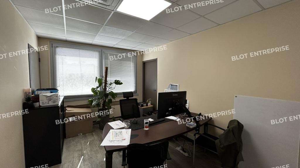 A vendre bureaux 168m² accès PMR à Rennes