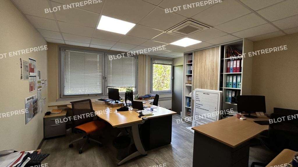 A vendre bureaux 168m² accès PMR à Rennes
