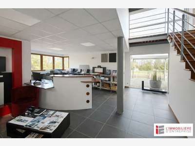 Ensemble immo de 486m² à vendre axe Rennes St Malo