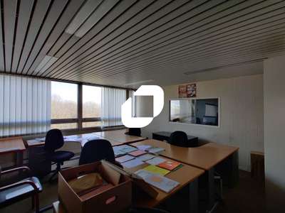 Vente Bureaux 600m² Ris orangis