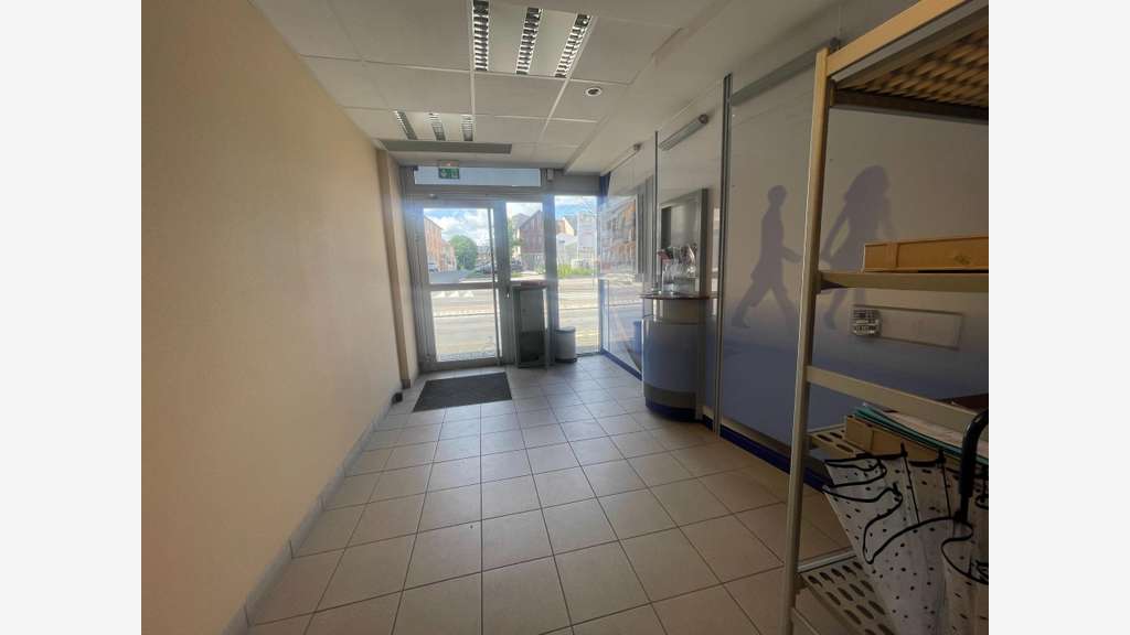 Vente local professionnel 120m² prox centre Rodez