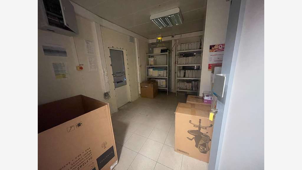 Vente local professionnel 120m² prox centre Rodez