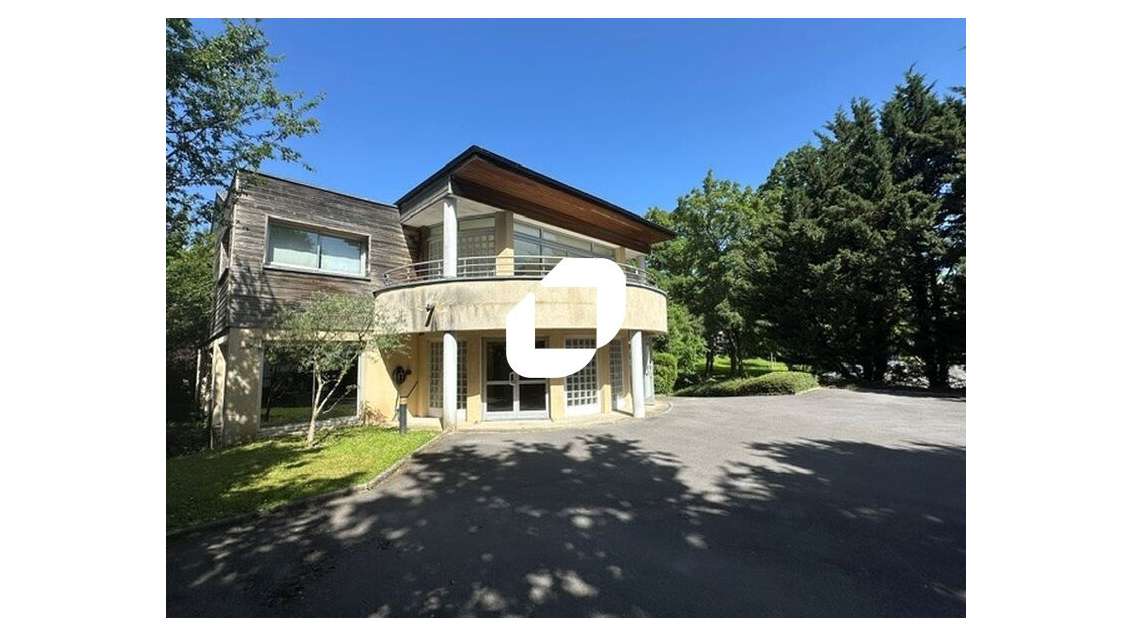 Vente Bureaux 580m² Roissy en france