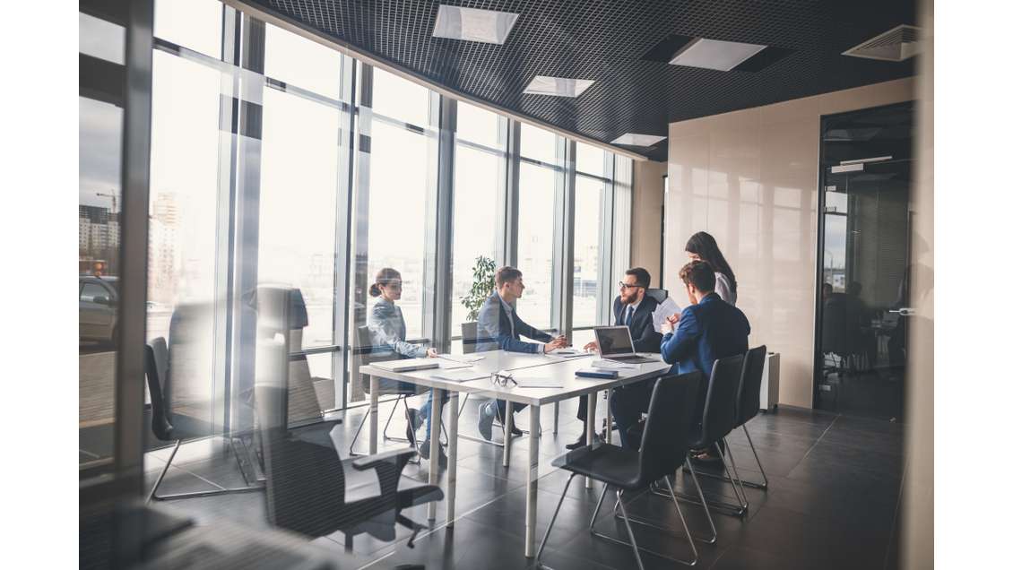 AV 577m² de bureaux axe entrant très passant Royan