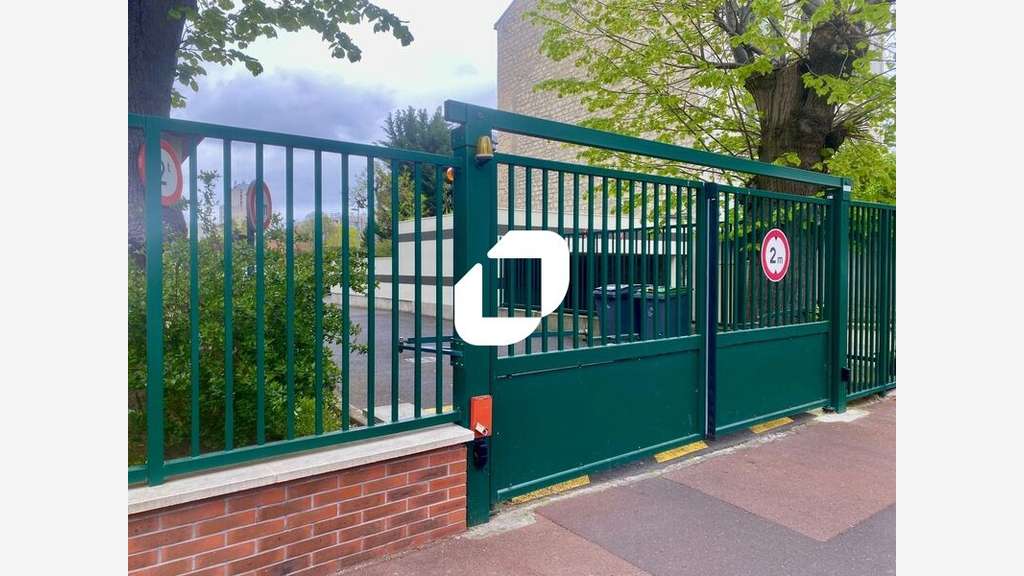 Vente Bureaux 131m² Rueil malmaison