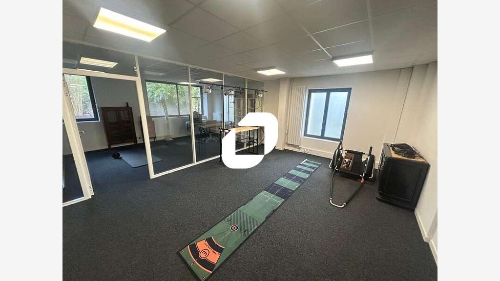 Vente Bureaux 93m² Rueil malmaison