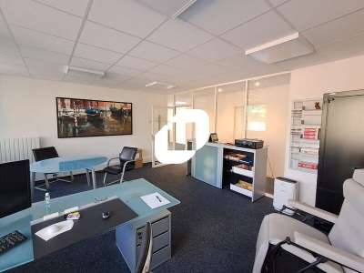 Vente Bureaux 93m² Rueil malmaison