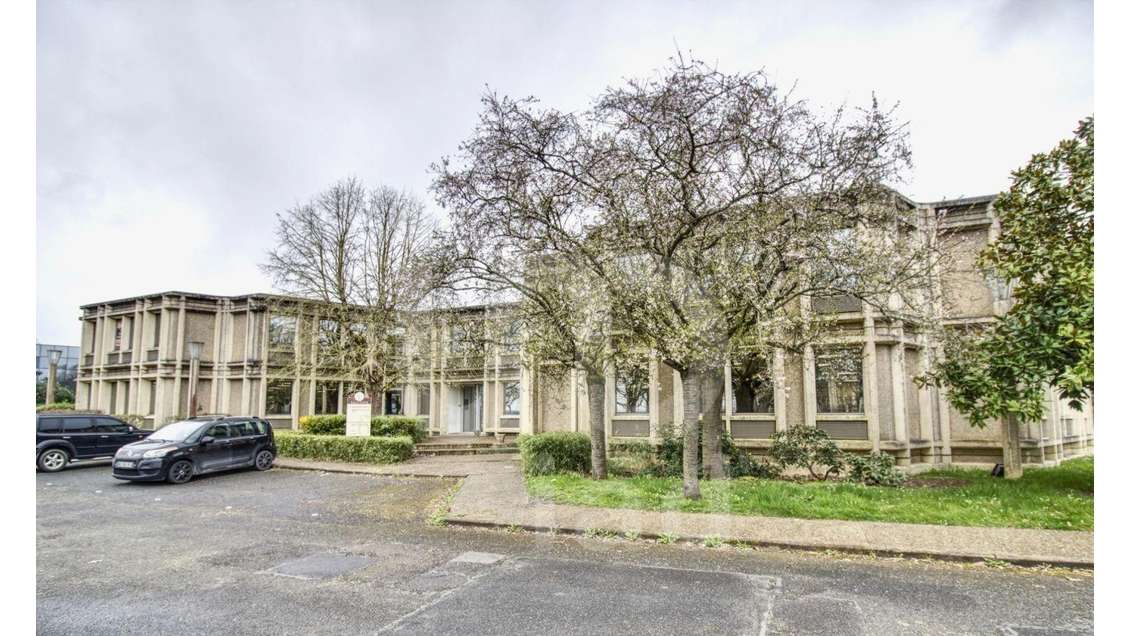 Vente bureaux 370m² R+1 Route de l'Orme à St-Aubin