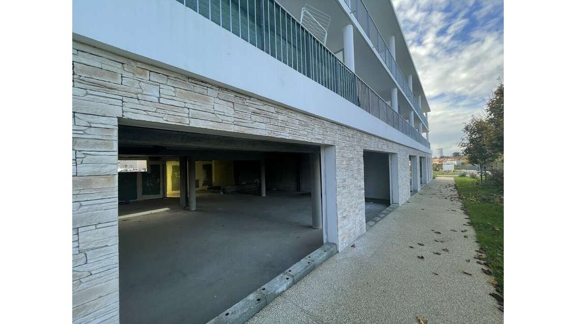 Bureaux à vendre zone Pré Médard sur Poitiers Est