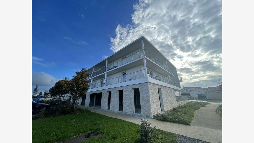 Bureaux à vendre zone Pré Médard sur Poitiers Est