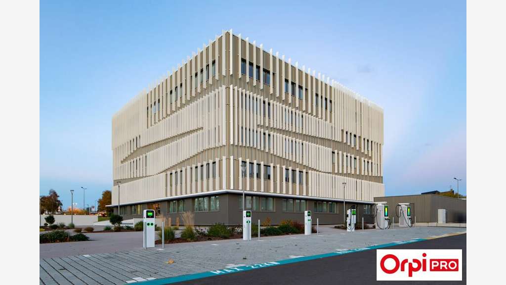 Bureaux neufs 108m² et 713m² à vendre Saint Brieuc