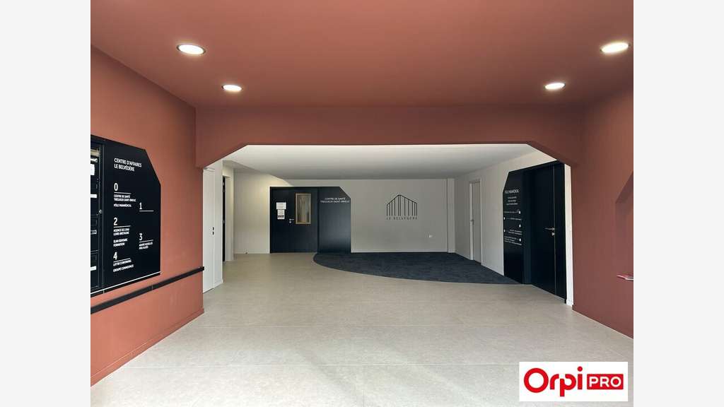 Bureaux neufs 108m² et 713m² à vendre Saint Brieuc