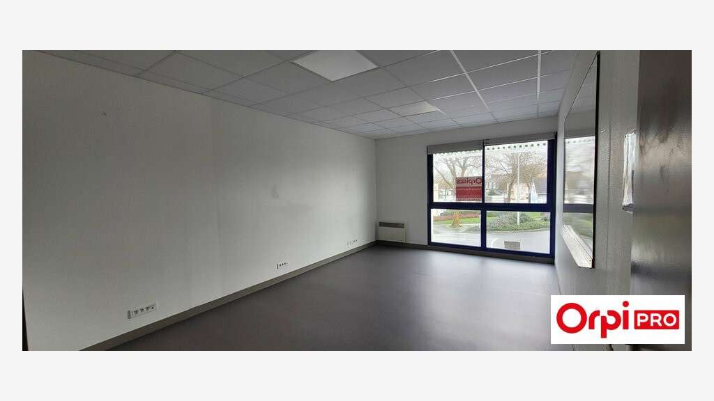 Bureaux récents divisibles 478m² à Saint-Brieuc