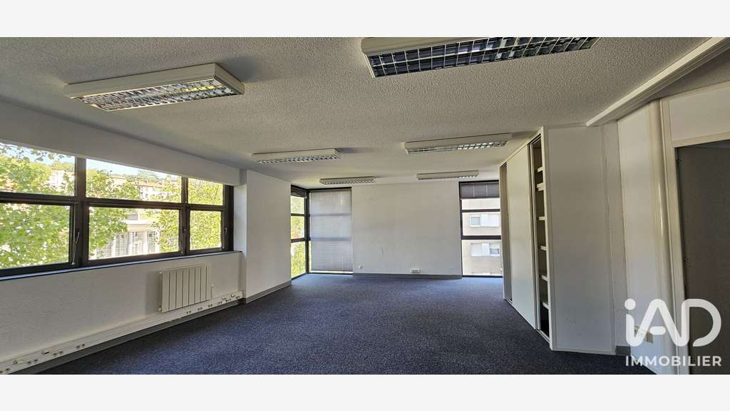 AV bureaux R+3 à St-Chamond Bld Waldeck Rousseau