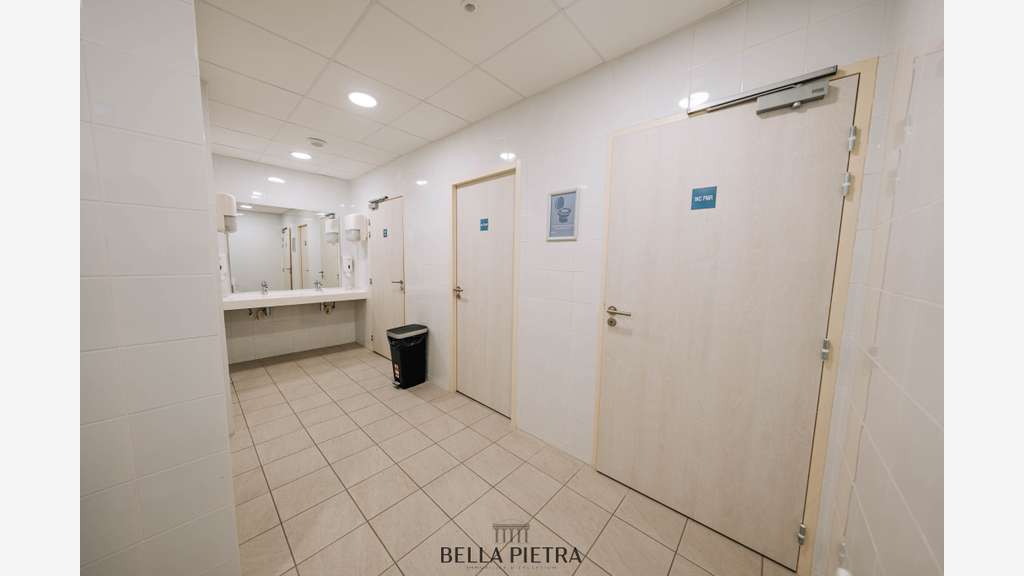 Vente bureau de 2294m² à Saint Clément de Rivière