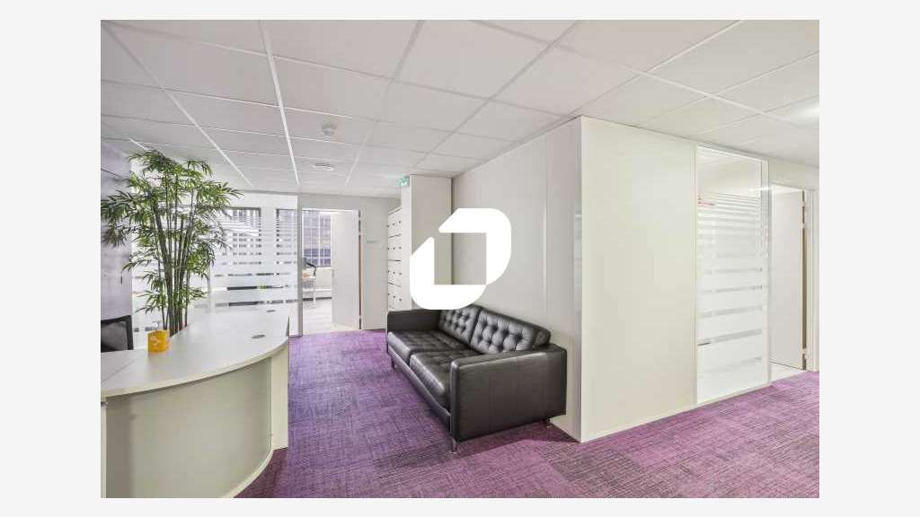 Vente Bureaux 512m² Saint cloud