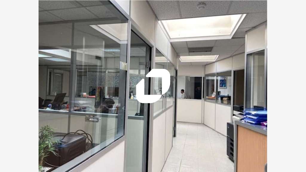 Vente Bureaux 277m² Saint cloud
