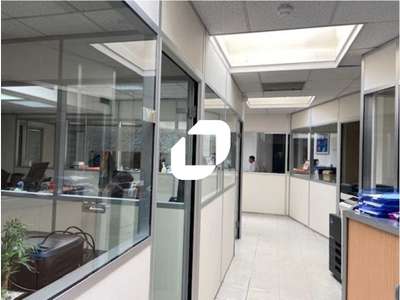 Vente Bureaux 277m² Saint cloud