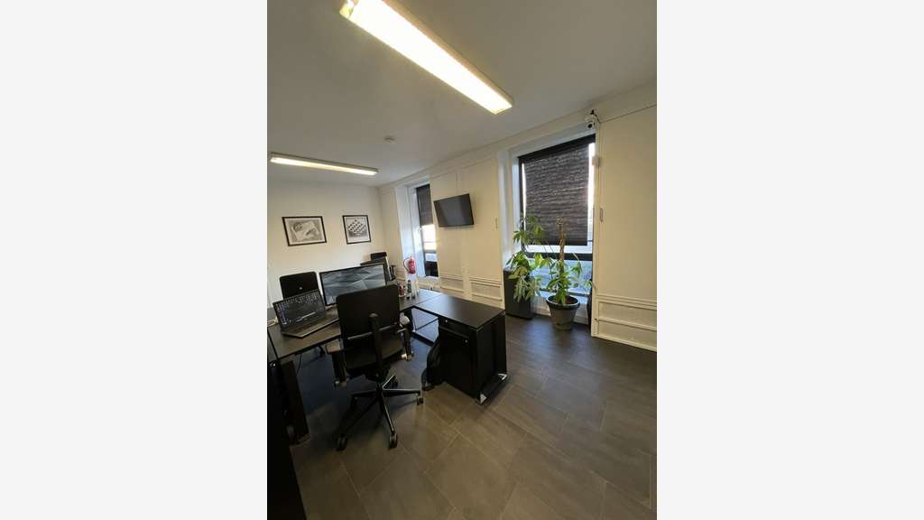 Local/bureau de 62m² à vendre à Saint Denis (93)
