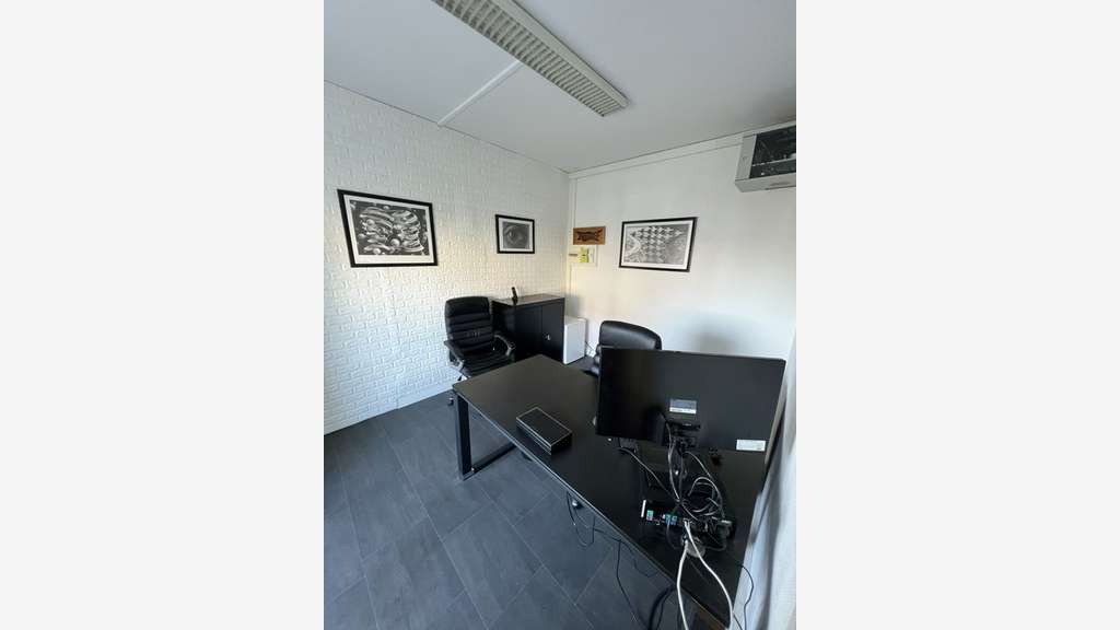 Local/bureau de 62m² à vendre à Saint Denis (93)