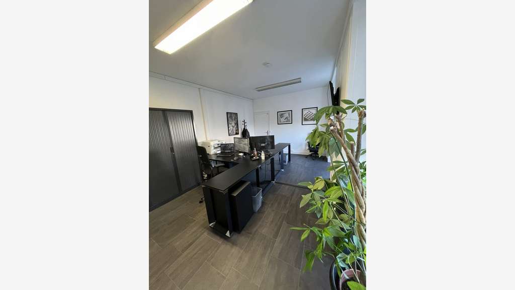 Local/bureau de 62m² à vendre à Saint Denis (93)