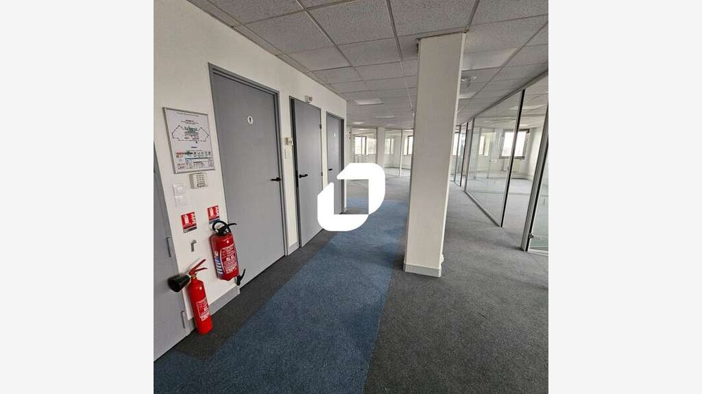 Vente Bureaux 420m² Saint denis