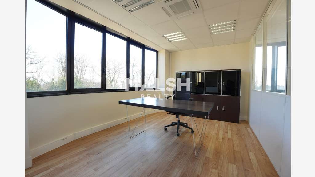 Bureaux 98m² à louer à Saint Didier au Mont d'Or