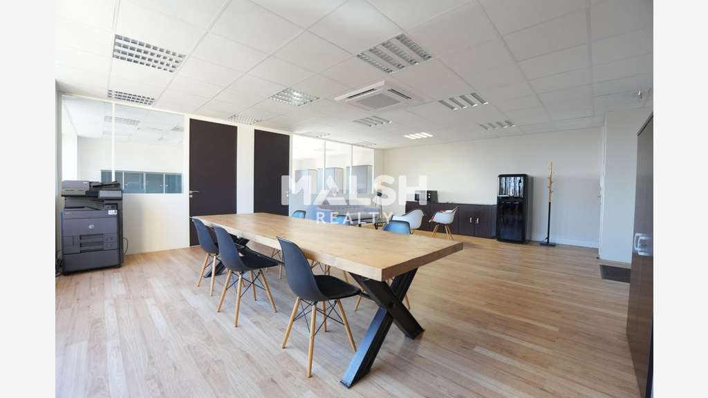 Bureaux 98m² à louer à Saint Didier au Mont d'Or