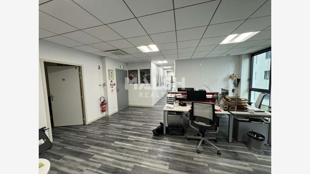Bureaux 146m² Saint Etienne Châteaucreux