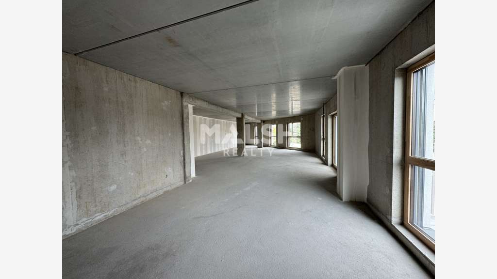 A vendre ou louer bureaux à St Etienne La Terrasse