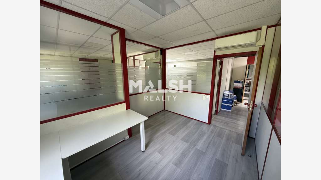 AV bureaux 205m² divisibles à Saint-Genis-Laval