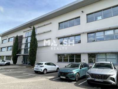 Bureaux à louer ou à vendre à Saint-Genis-Laval