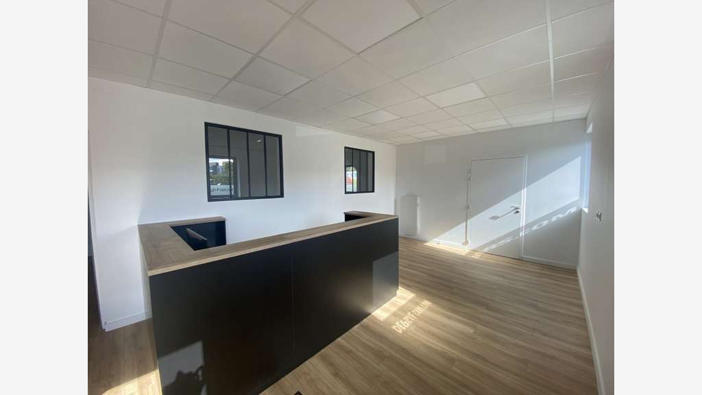 Immobilier Professionnel à vendre Saint-Gilles