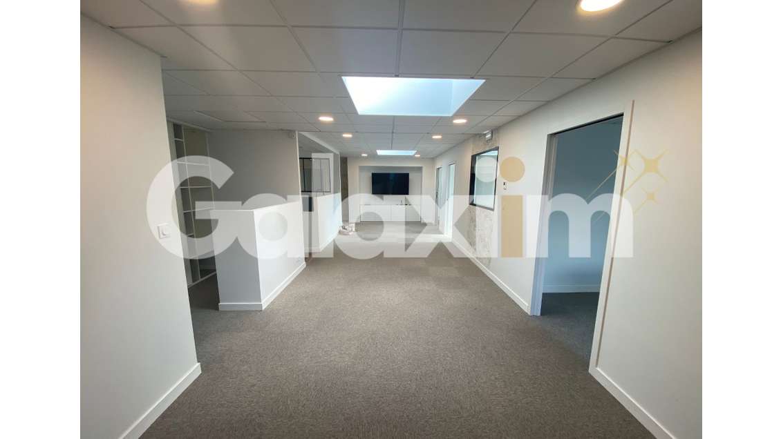 Immobilier Professionnel à vendre Saint-Gilles